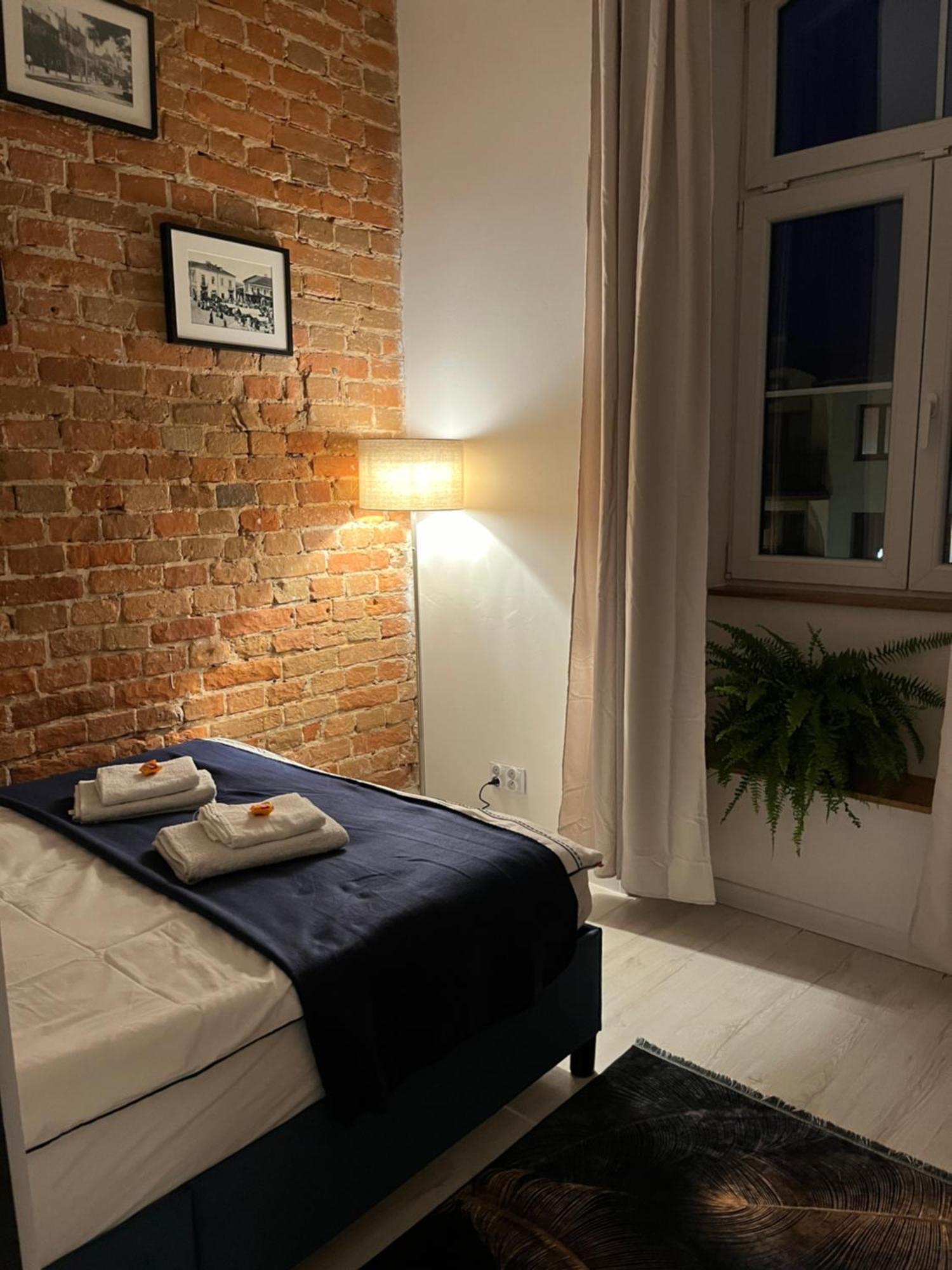 Apartamenty Luczkowskiego Z Widokiem Na Studnie 3 Chełm Екстериор снимка